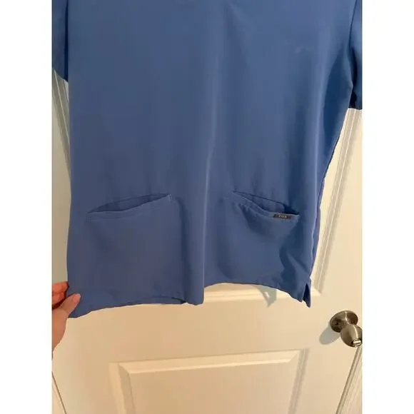 Figs Technical Collection Casma Three-Pocket Scrub Top Blue Women's Size Small - Picture 5 of 7